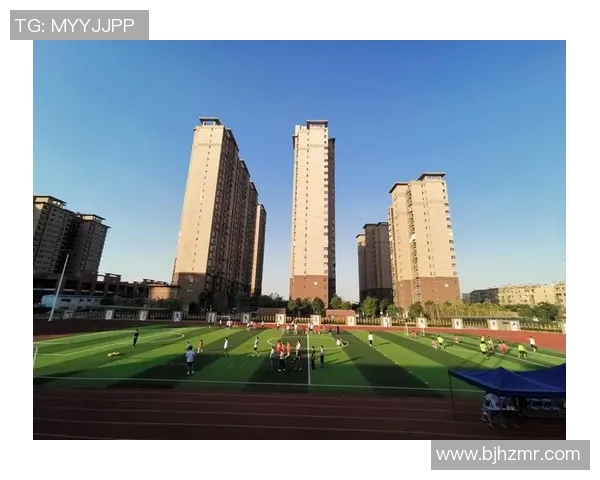 儿童足球主题蛋糕创意设计让孩子化身绿茵场小小球星 儿童足球主题蛋糕创意设计让孩子化身绿茵场小小球星